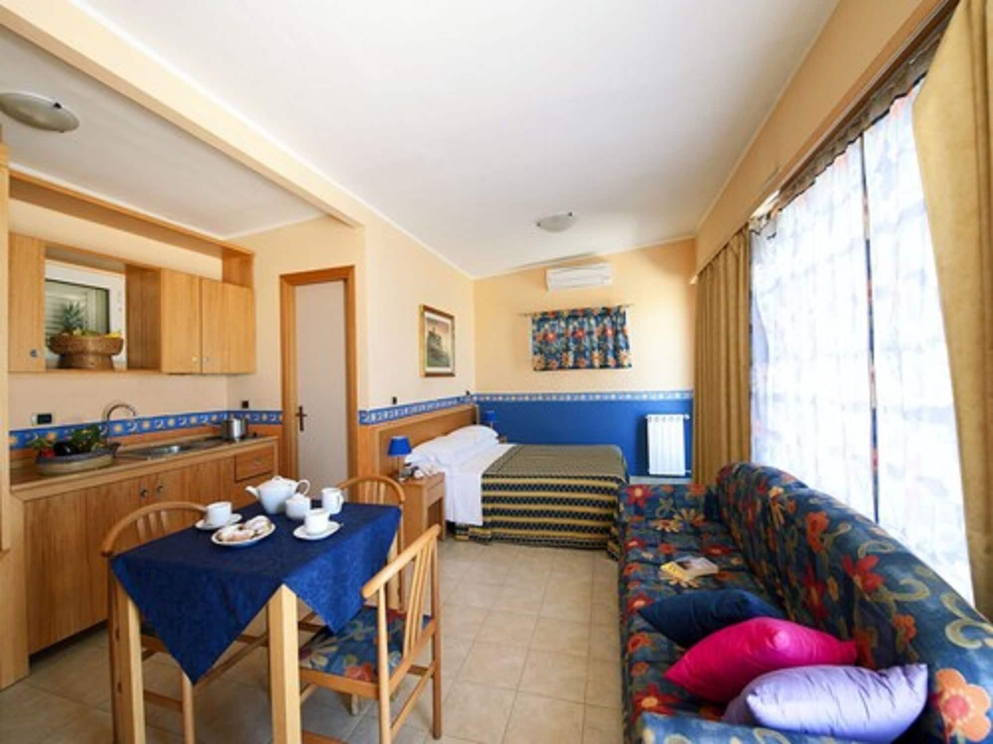 Villaggio Albergo Internazionale La Plaja Catania Phòng bức ảnh